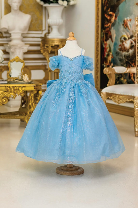 Enchanting Rhapsody: Tiered Tulle Mini Quince Dress"