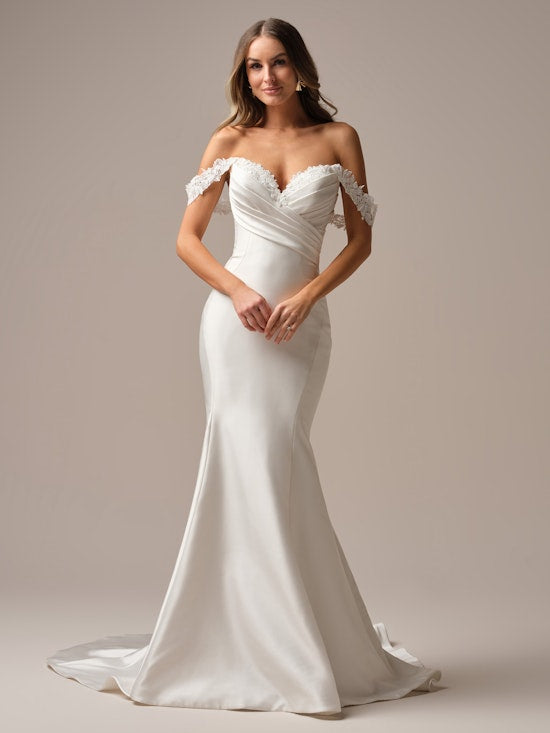 Ivory Dream - Classic Elegance Wedding Gown