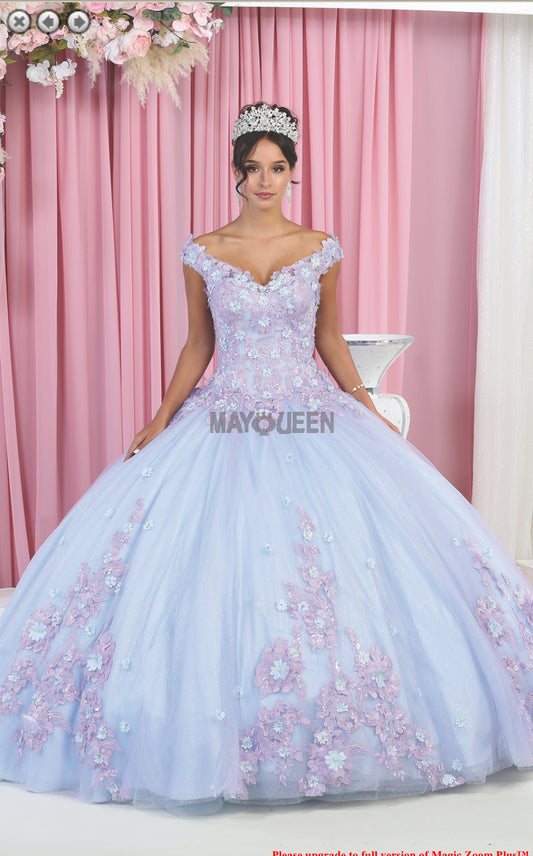 A Vision in Light Blue: Tulle, Lavender Appliqués, and a Silver Tiara – The Perfect Quinceañera Dress